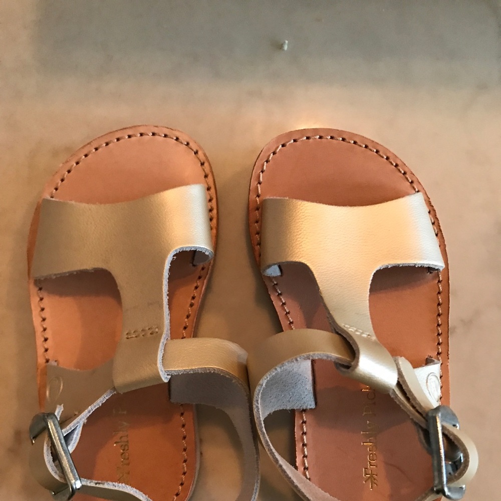 Freshly Picked children’s sandal